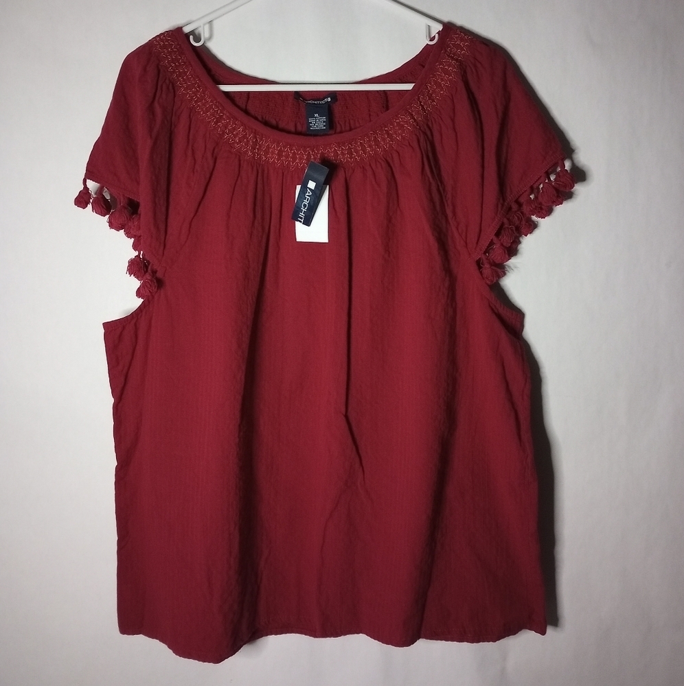 NWT Architect maroon top size XL